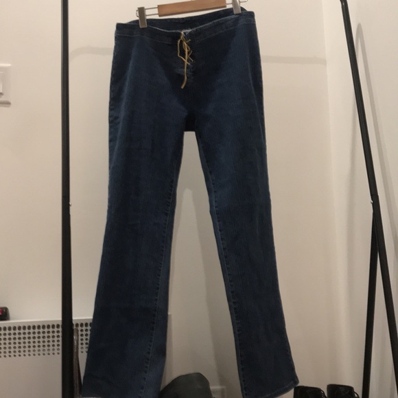 Bum Equipment Low Rise Iconic Jeans - size 12 - Picture 5 of 8